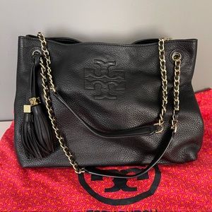 Tory Burch Thea Chain Shoulder Bag (Black)